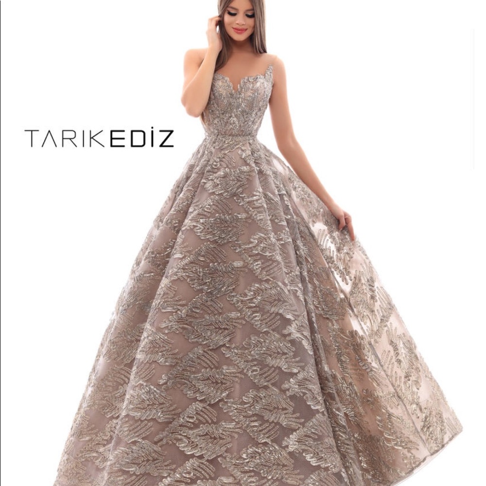 Prom Dress - Picture 2 of 6